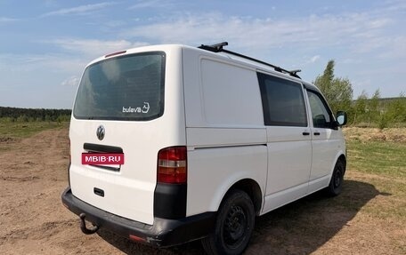 Volkswagen Transporter T5 рестайлинг, 2006 год, 780 000 рублей, 10 фотография