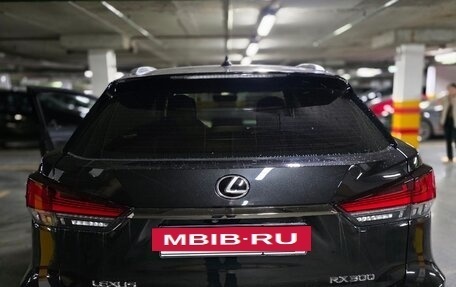 Lexus RX IV рестайлинг, 2019 год, 6 150 000 рублей, 8 фотография
