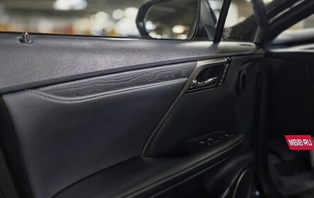 Lexus RX IV рестайлинг, 2019 год, 6 150 000 рублей, 10 фотография