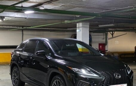 Lexus RX IV рестайлинг, 2019 год, 6 150 000 рублей, 3 фотография