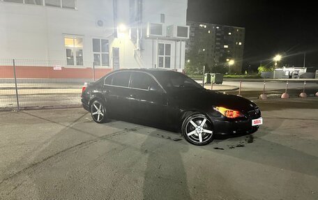 BMW 5 серия, 2004 год, 850 000 рублей, 9 фотография