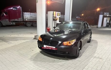 BMW 5 серия, 2004 год, 850 000 рублей, 4 фотография