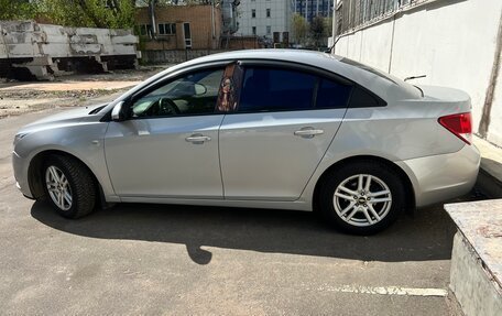 Chevrolet Cruze II, 2009 год, 1 000 050 рублей, 4 фотография