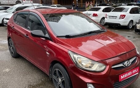 Hyundai Solaris II рестайлинг, 2012 год, 770 000 рублей, 11 фотография