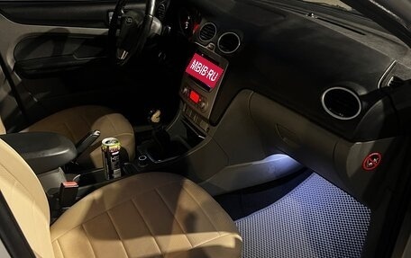 Ford Focus II рестайлинг, 2010 год, 399 999 рублей, 30 фотография