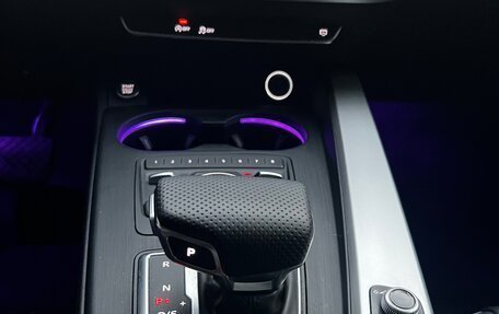 Audi A4, 2018 год, 2 500 000 рублей, 9 фотография