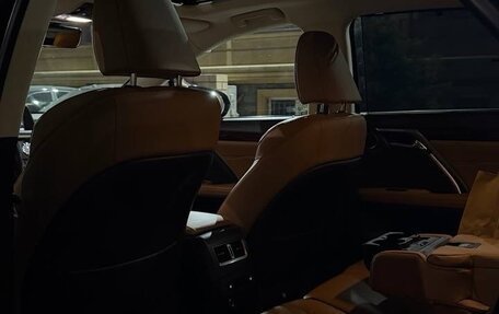 Lexus RX IV рестайлинг, 2017 год, 4 200 000 рублей, 4 фотография