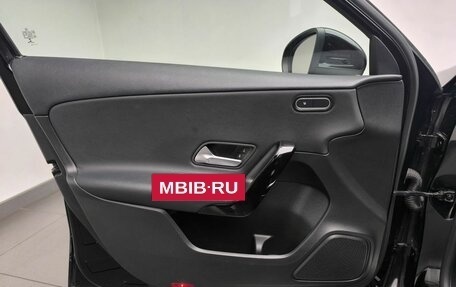 Mercedes-Benz A-Класс, 2018 год, 2 524 000 рублей, 17 фотография