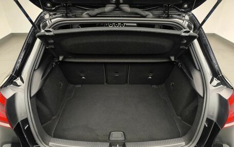 Mercedes-Benz A-Класс, 2018 год, 2 524 000 рублей, 25 фотография
