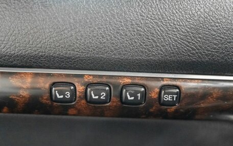 Toyota Land Cruiser 200, 2012 год, 3 900 000 рублей, 18 фотография