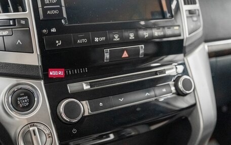 Toyota Land Cruiser 200, 2012 год, 3 900 000 рублей, 16 фотография