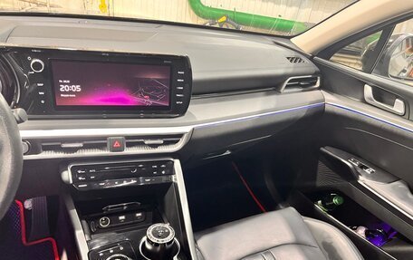 KIA K5, 2021 год, 2 300 000 рублей, 9 фотография