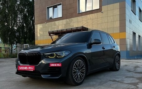 BMW X5, 2021 год, 7 000 000 рублей, 2 фотография