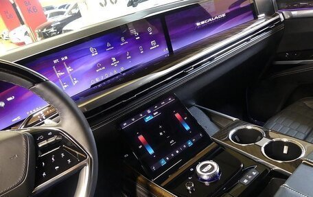 Cadillac Escalade V, 2025 год, 18 100 000 рублей, 14 фотография