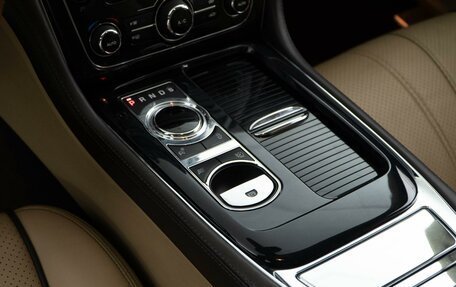 Jaguar XJ IV (X351), 2010 год, 2 077 077 рублей, 23 фотография