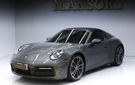 Porsche 911, 2022 год, 15 190 000 рублей, 3 фотография