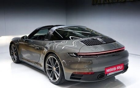 Porsche 911, 2022 год, 15 190 000 рублей, 2 фотография