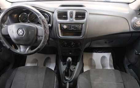 Renault Logan II, 2016 год, 479 000 рублей, 11 фотография