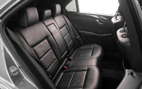 Mercedes-Benz E-Класс, 2013 год, 3 129 000 рублей, 16 фотография