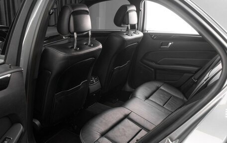 Mercedes-Benz E-Класс, 2013 год, 3 129 000 рублей, 20 фотография