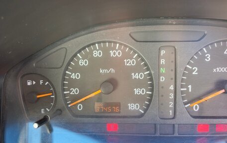 Mitsubishi Galant VIII, 2001 год, 300 000 рублей, 7 фотография