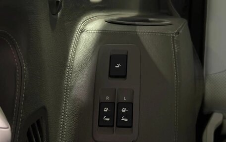 Lexus GX II, 2011 год, 3 280 000 рублей, 29 фотография