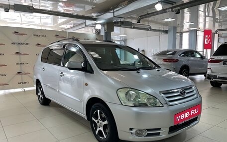 Toyota Ipsum II, 2002 год, 789 000 рублей, 4 фотография