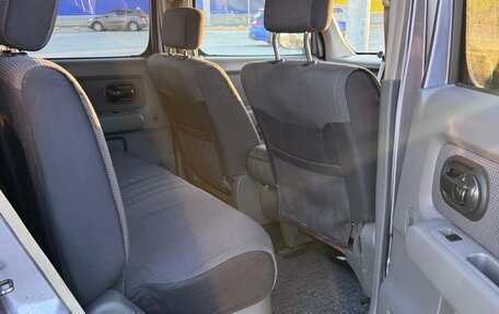Nissan Cube II, 2003 год, 400 000 рублей, 13 фотография