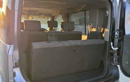 Nissan Cube II, 2003 год, 400 000 рублей, 11 фотография