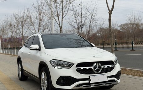 Mercedes-Benz GLA, 2022 год, 2 750 000 рублей, 3 фотография