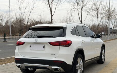 Mercedes-Benz GLA, 2022 год, 2 750 000 рублей, 17 фотография