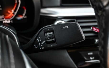 BMW 5 серия, 2019 год, 3 294 000 рублей, 12 фотография