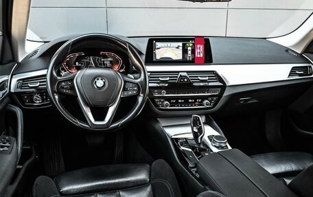 BMW 5 серия, 2019 год, 3 294 000 рублей, 6 фотография
