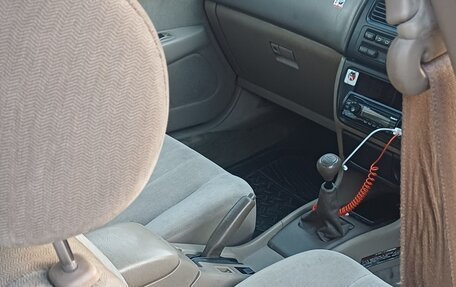 Toyota Vista, 1998 год, 300 000 рублей, 9 фотография