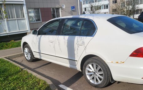 Skoda Superb III рестайлинг, 2013 год, 1 300 000 рублей, 7 фотография