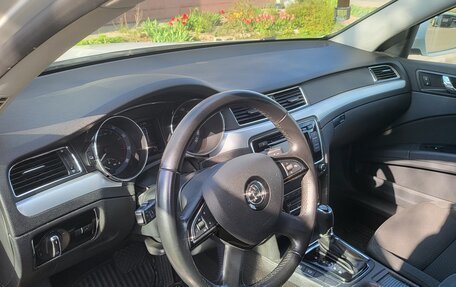 Skoda Superb III рестайлинг, 2013 год, 1 300 000 рублей, 13 фотография