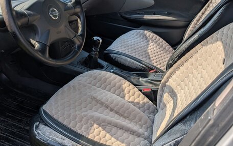Nissan Primera III, 2002 год, 250 000 рублей, 8 фотография