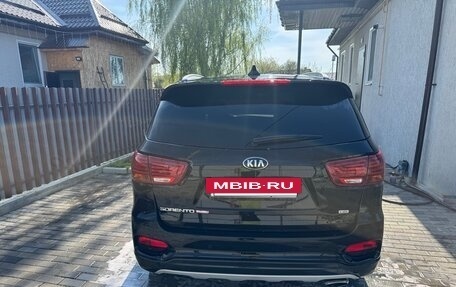 KIA Sorento III Prime рестайлинг, 2019 год, 2 200 000 рублей, 5 фотография