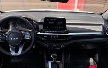 KIA Cerato IV, 2021 год, 1 300 000 рублей, 9 фотография