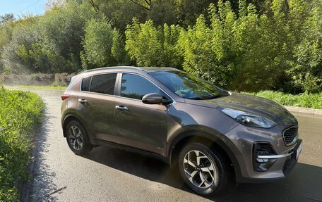KIA Sportage IV рестайлинг, 2018 год, 2 100 000 рублей, 4 фотография