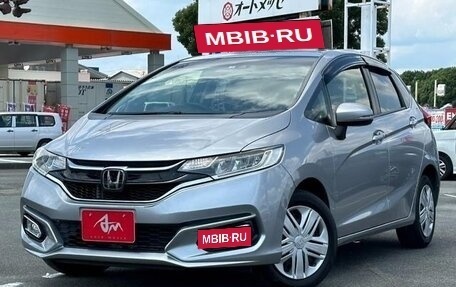 Honda Fit III, 2018 год, 810 000 рублей, 3 фотография