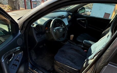 Toyota RAV4, 2011 год, 1 750 000 рублей, 15 фотография