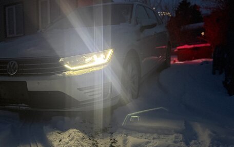Volkswagen Passat B8 рестайлинг, 2016 год, 1 930 000 рублей, 2 фотография