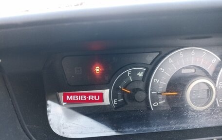 Toyota Noah III, 2010 год, 1 400 000 рублей, 10 фотография