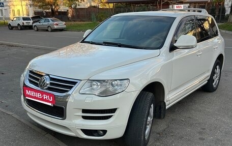 Volkswagen Touareg III, 2007 год, 1 100 000 рублей, 2 фотография