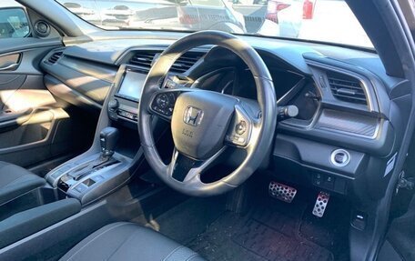 Honda Civic IX, 2018 год, 1 800 000 рублей, 18 фотография