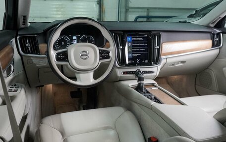 Volvo S90 II рестайлинг, 2017 год, 2 469 000 рублей, 6 фотография