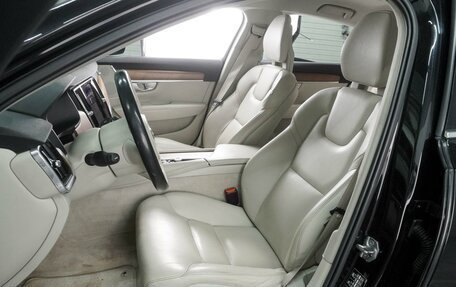 Volvo S90 II рестайлинг, 2017 год, 2 469 000 рублей, 10 фотография