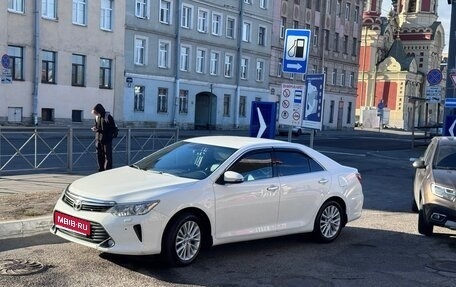 Toyota Camry, 2014 год, 2 200 000 рублей, 1 фотография