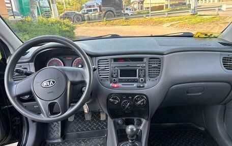 KIA Rio II, 2011 год, 739 000 рублей, 8 фотография